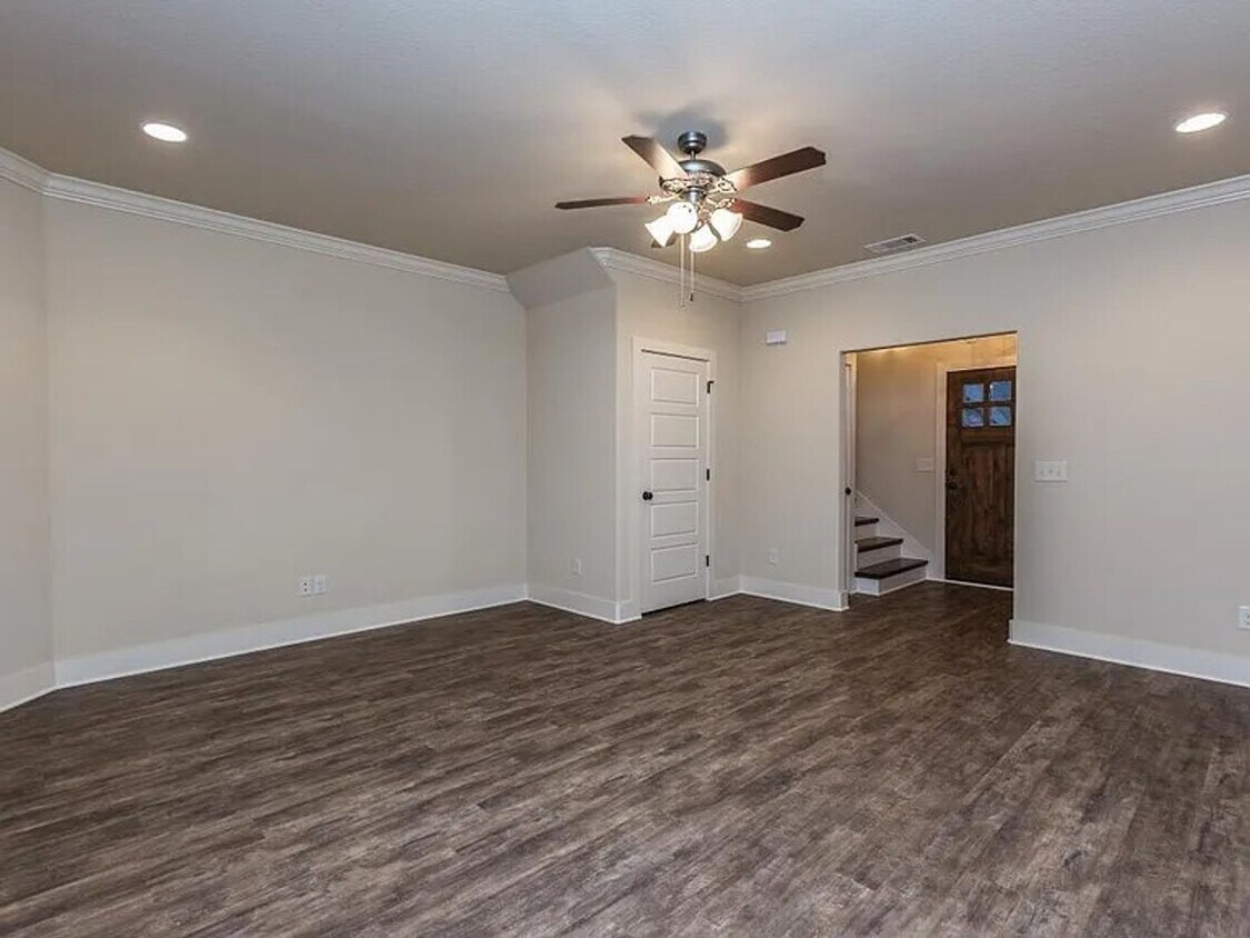 Foto del edificio - 3114 SW Riverstone Ave