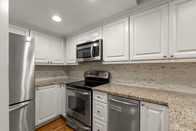 Foto del edificio - 125 Beacon St