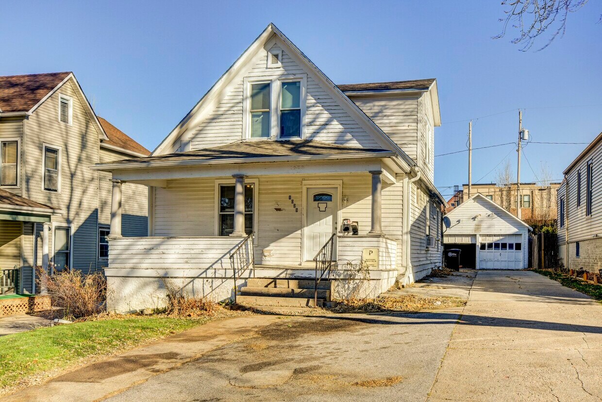 1029 S 31st St, Omaha, NE 68105 House Rental in Omaha, NE