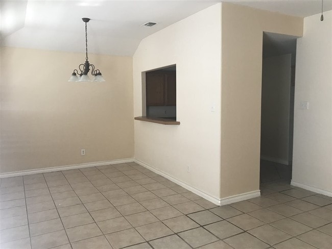 Building Photo - 9804 Cantera Ct