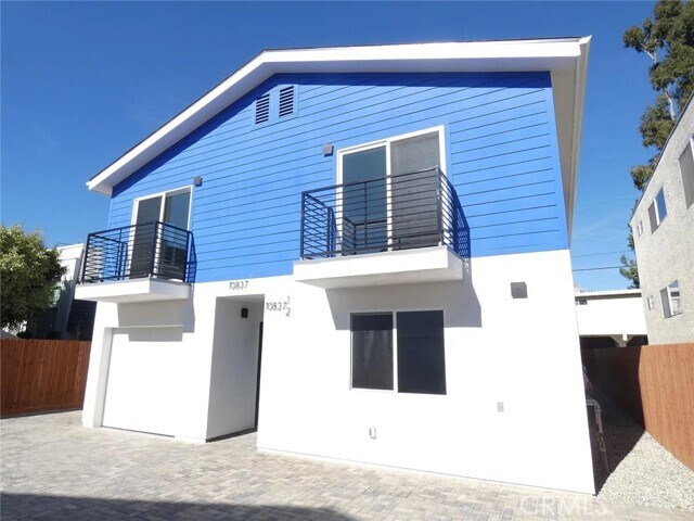 Foto principal - 10837 Blix St
