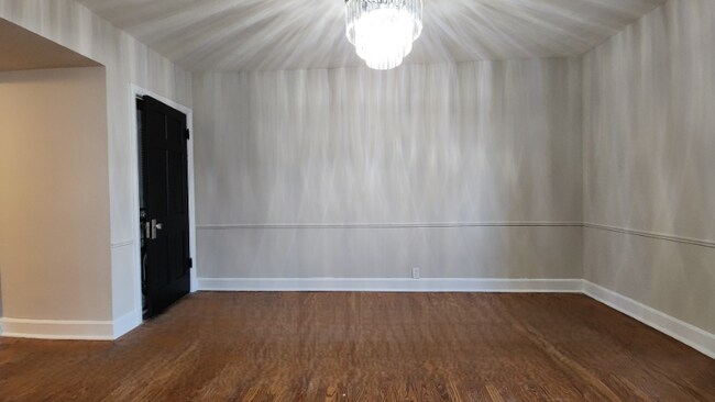 Foto del edificio - 7752 Kingsbury Blvd