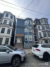 Building Photo - 63 Falcon St