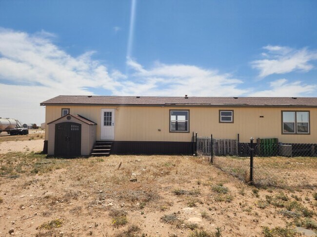 Foto del edificio - 7301 E County Road 62
