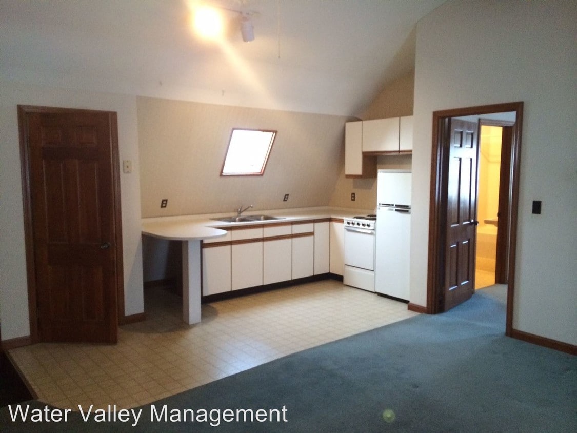 3363 Big Tree Rd, Hamburg, NY 14075 Condo for Rent in Hamburg, NY