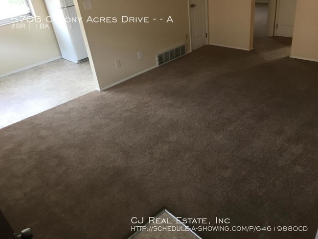 Foto del edificio - 6706 Colony Acres Dr