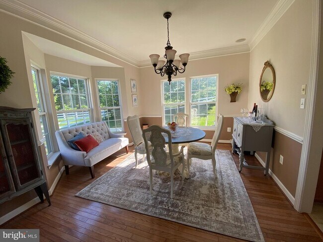 Foto del edificio - 6 Hollow Creek Cir