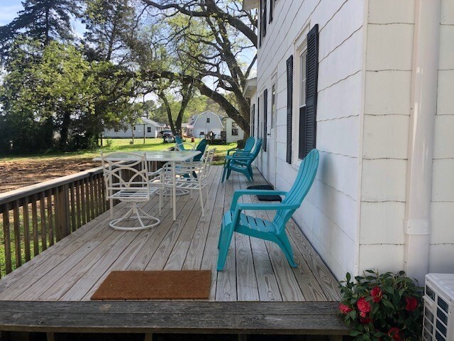 Foto del edificio - 36003 Radcliff Rd