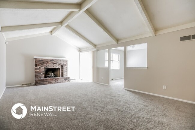 Building Photo - 1417 N Millburn Ave