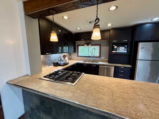 Building Photo - 5810 US 30