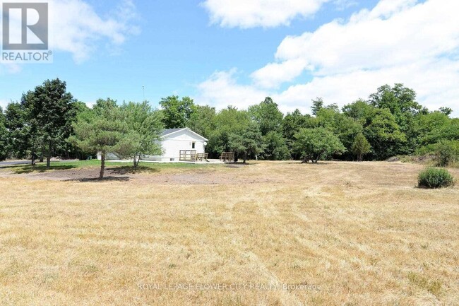 Building Photo - 795 Stone Rd E