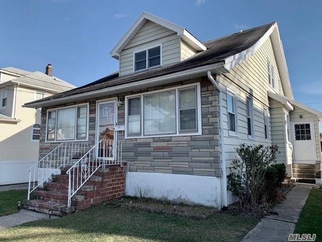 Primary Photo - 108 Bismark Ave