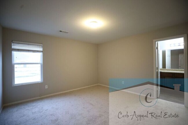 Foto del edificio - Move in special $900!! Beautiful 3 bed / 2 bath home with fenced back yard - Nettleton!!