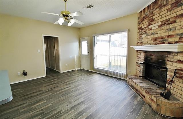 Foto del edificio - 948 Applewood Dr