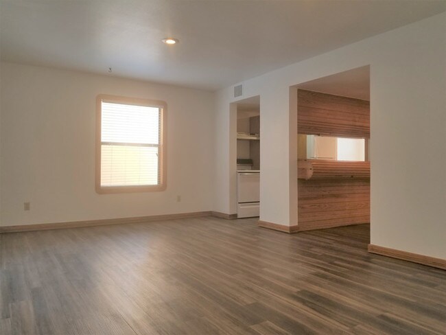Foto del edificio - 1519 Barkley St