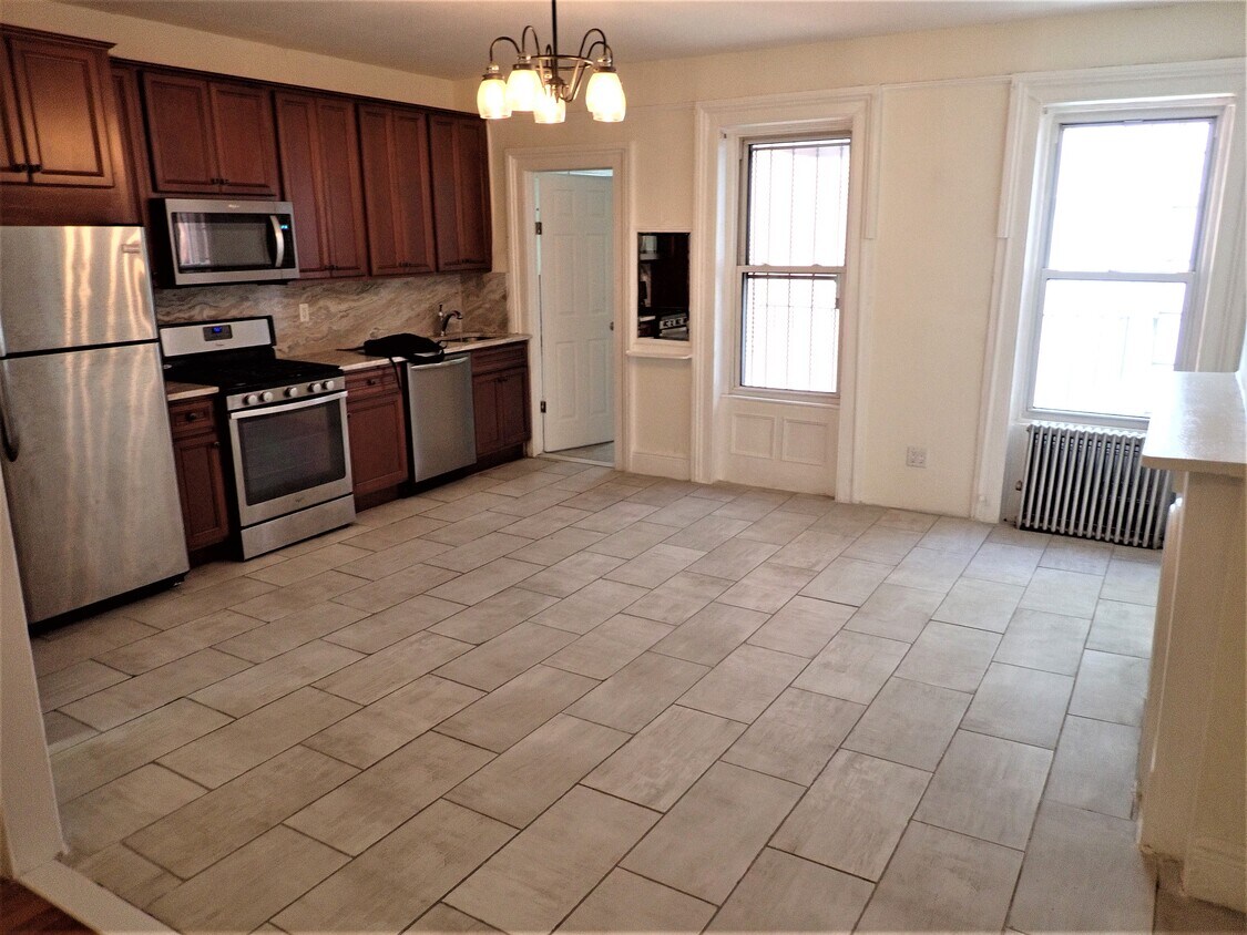 61 Duffield St Unit 3