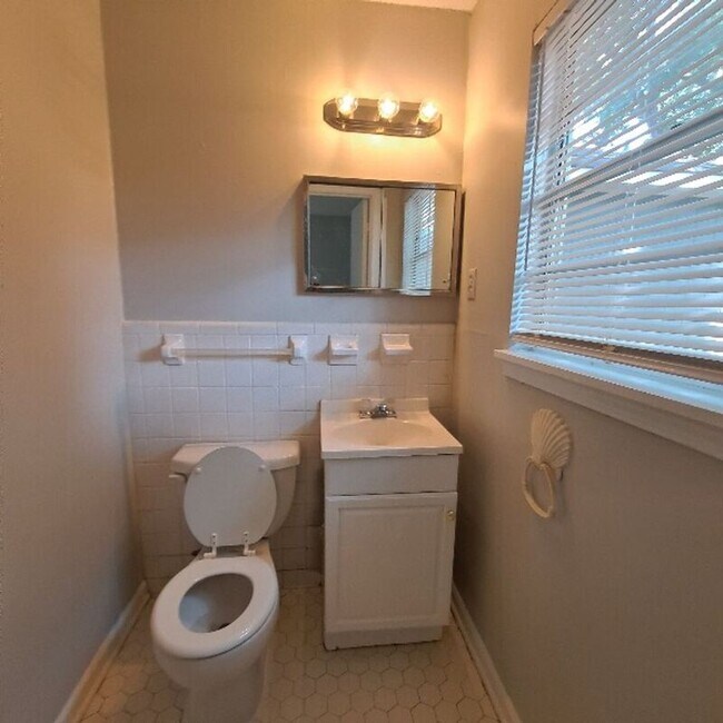 Foto del edificio - 3096 Ashwood St