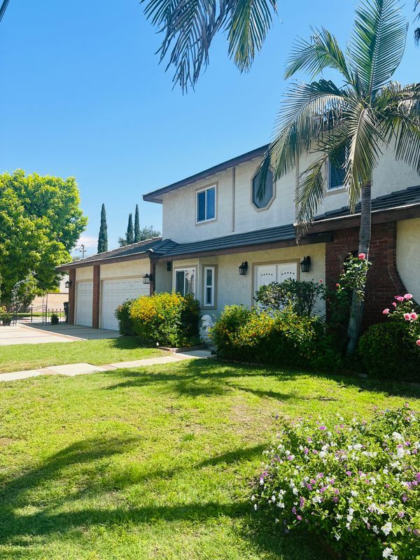 Foto principal - 1430 Lovell Ave