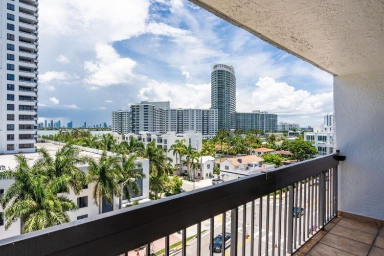 1345 West Ave, Miami Beach, FL 33139 Condo for Rent in Miami Beach