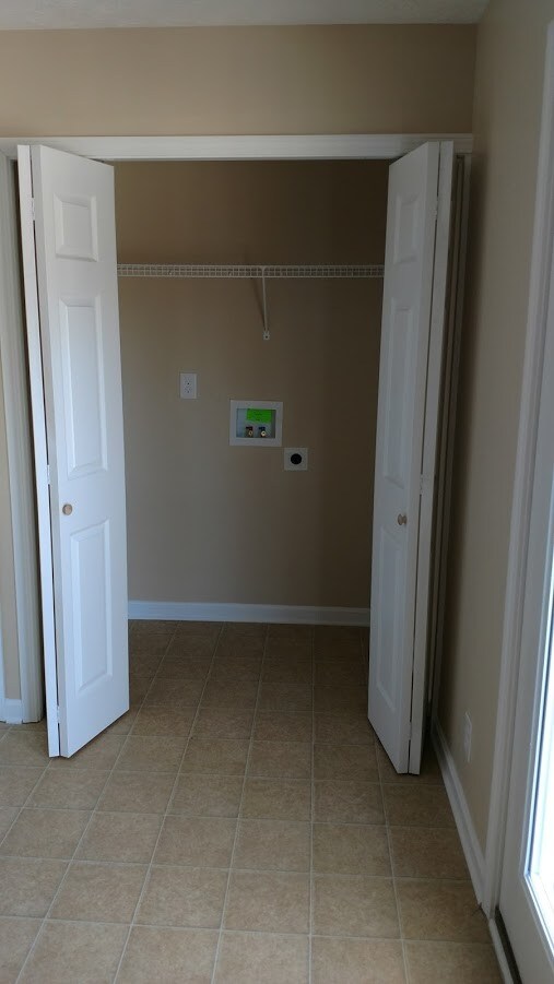 Building Photo - 11310 Breeze Cir
