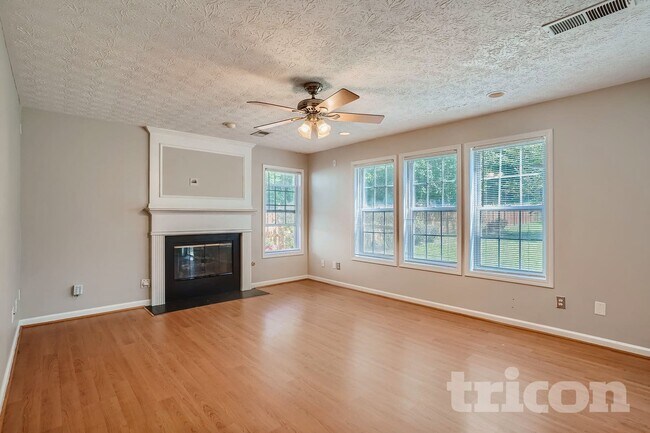 Building Photo - 2047 Ridgestone Landing SW