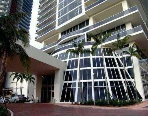 Building Photo - 1830 S Ocean Dr