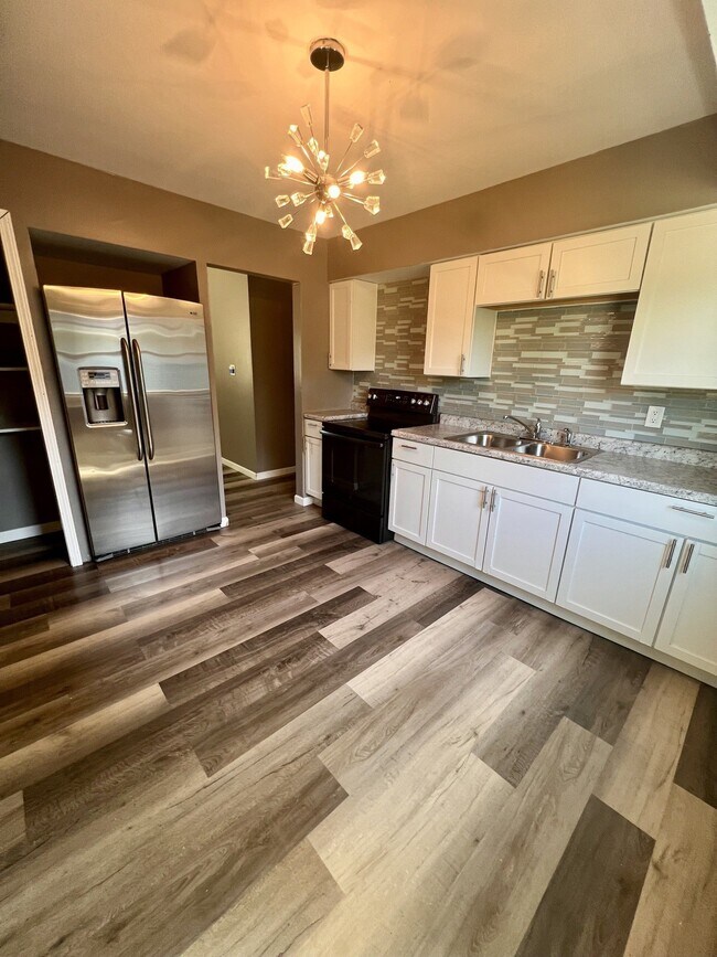 Foto del edificio - 5940-5940 N 61st St