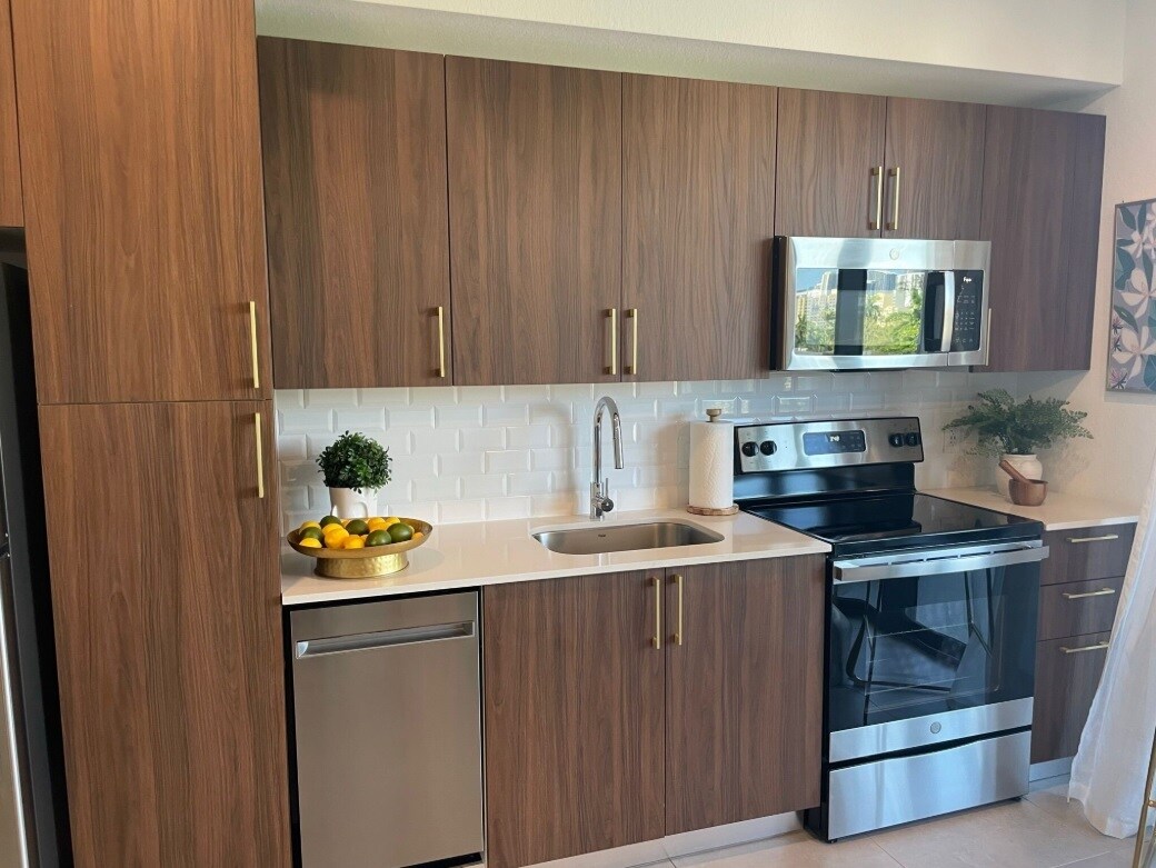 Foto principal - 2323 25th St