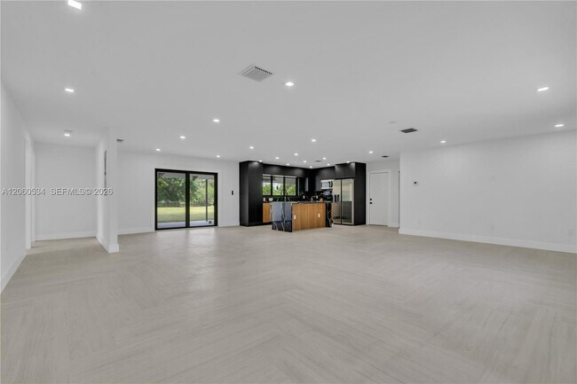 Foto del edificio - 17680 SW 54th St