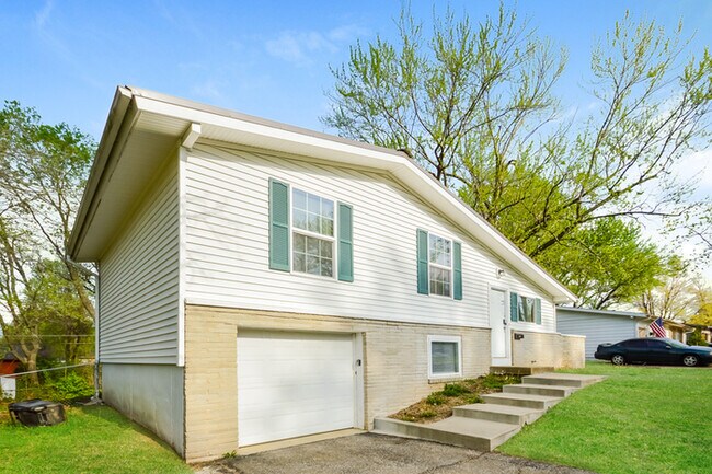 Foto del edificio - 8505 Booth Ave