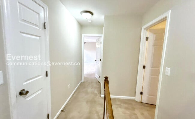 Building Photo - 4678 Pearson Dr