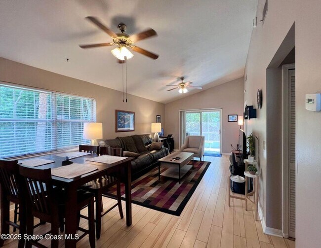 Foto del edificio - 2326 Talmadge Dr