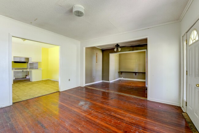 Foto del edificio - 2534 Old Marion Rd