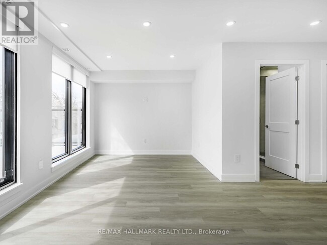 Building Photo - 73 Boustead Ave