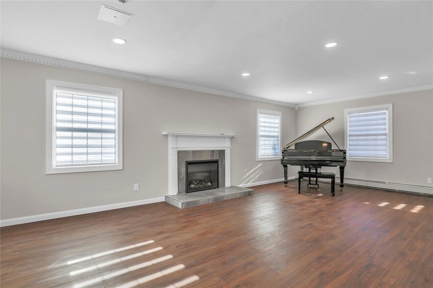 Foto principal - 32 Manchester Ln