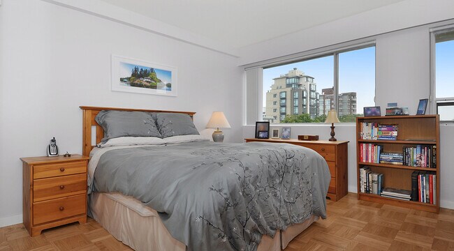 Building Photo - Kerrisdale B