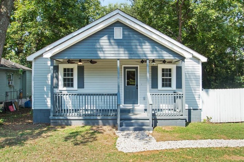 Primary Photo - 217 Skyland Ave