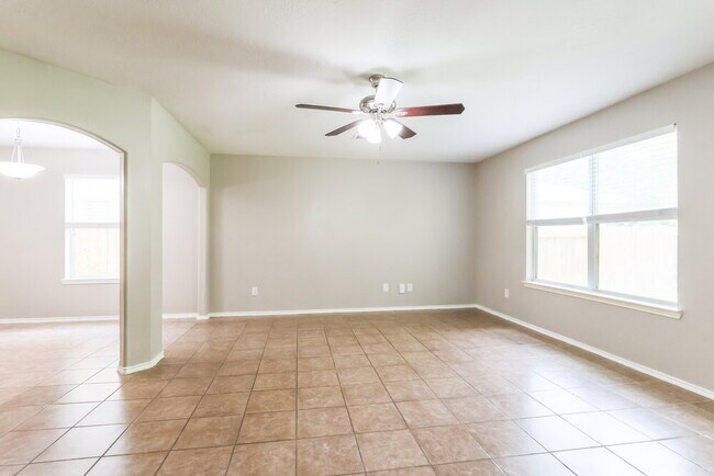 Foto del edificio - 10005 Sterling Pl Dr