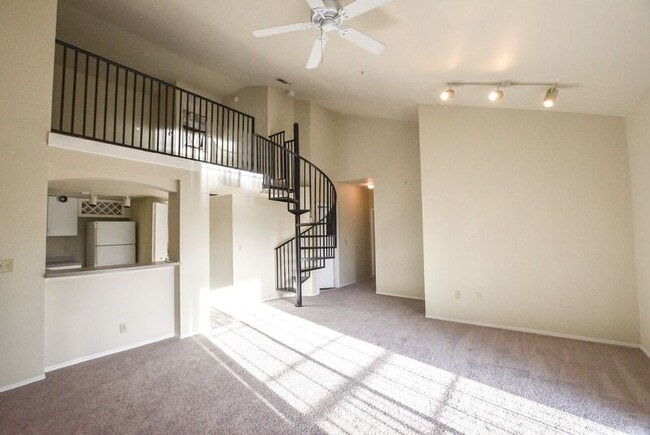 Building Photo - 114 Vista Verdi Cir
