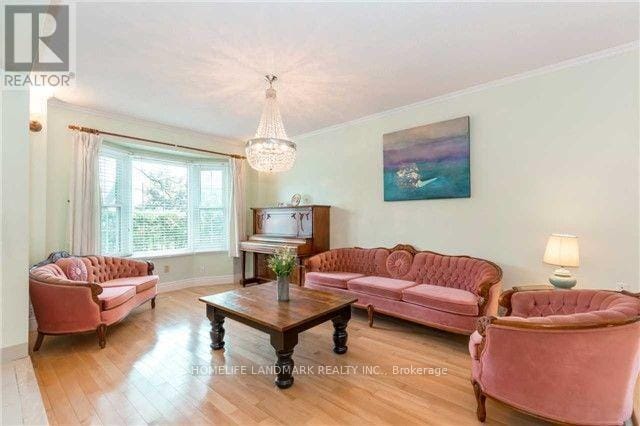 Building Photo - 242 Raymerville Dr