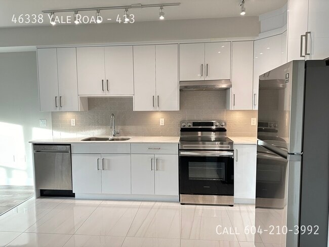 Building Photo - 2 Bedroom Condo at Yaletown Living