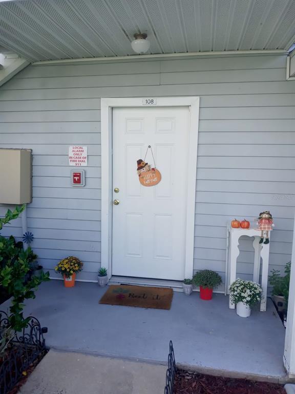 Primary Photo - 1222 Bermuda Lakes Ln