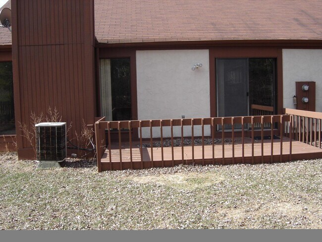 Foto del edificio - 6378 Chippenhook Ct