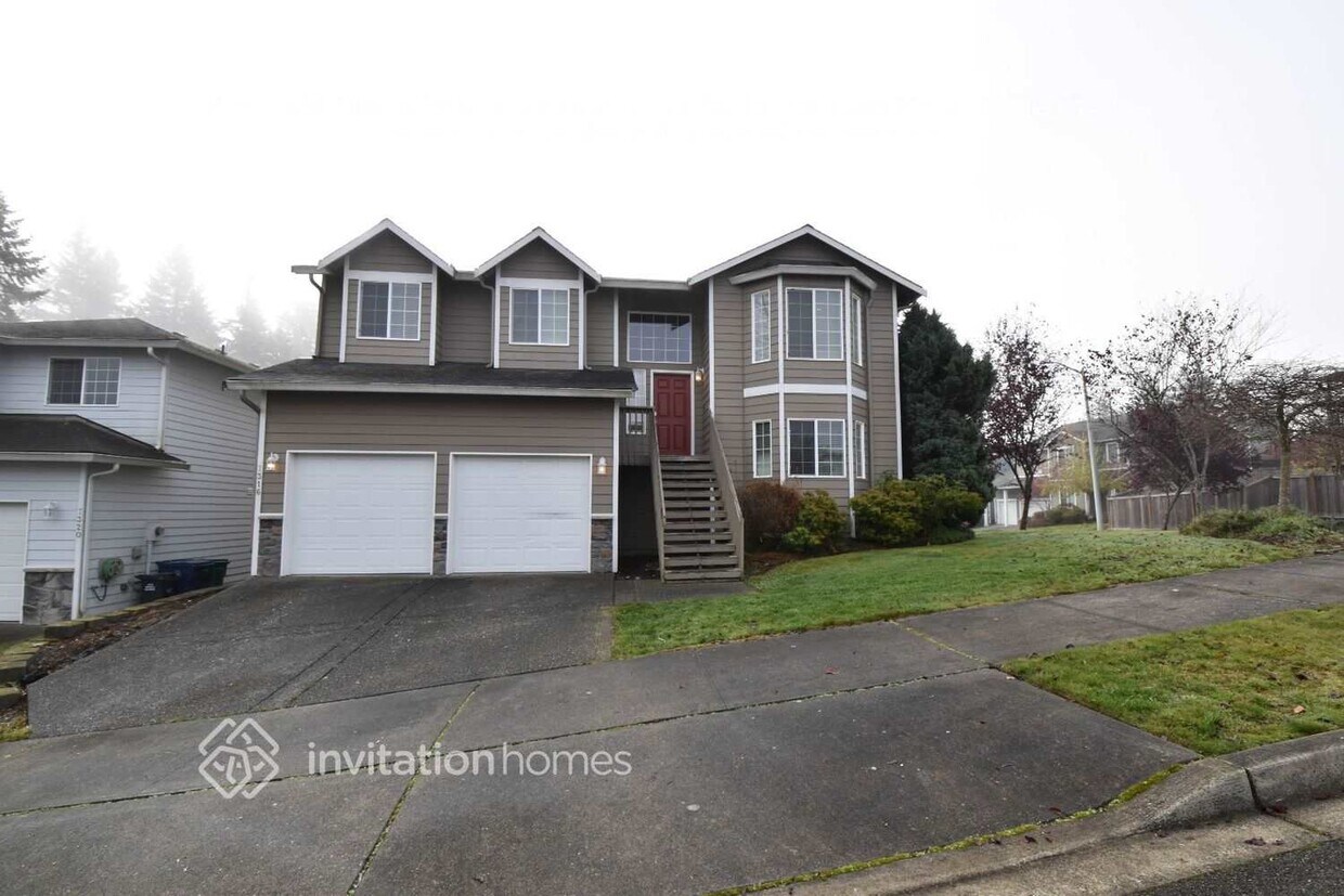 Foto principal - 7316 37th St NE