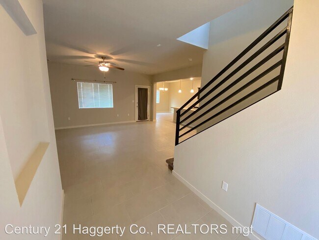 Building Photo - 3 br, 2.5 bath House - 6937 Copper Town