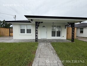 Building Photo - 1720 Aycock St