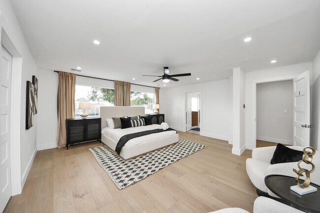 Foto del edificio - 1111 E 27th St