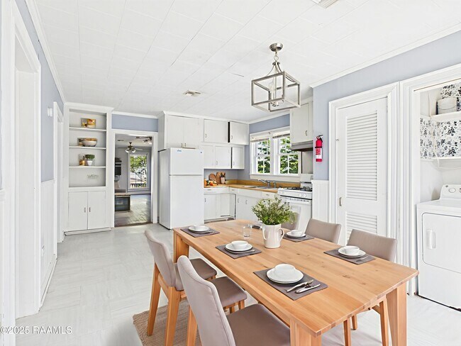 Foto del edificio - 131 Washington St