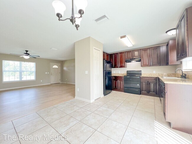 Building Photo - 3 br, 2 bath House - 266 Malauka Run