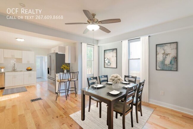 Foto del edificio - Four Bed Mt. Airy Townhouse